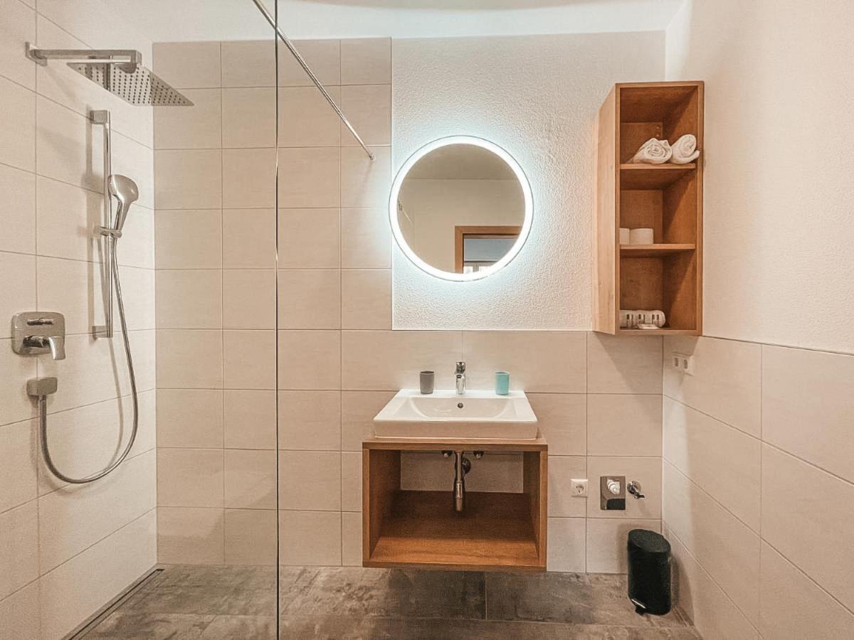 Isanora - Garden & Private Whirlpool By Alpenluxus Appartements Fügen Εξωτερικό φωτογραφία